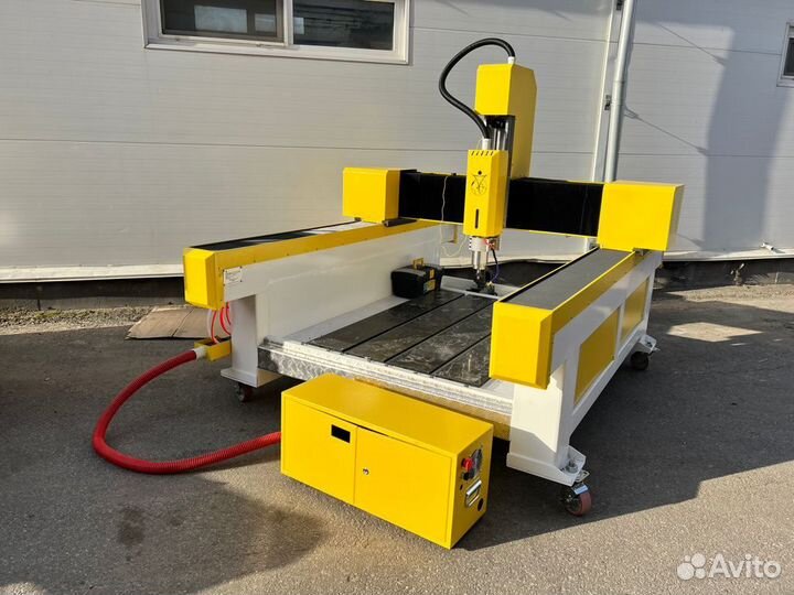 Фрезерный станок с чпу