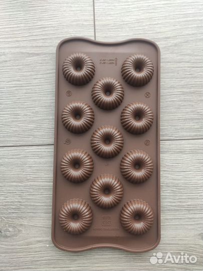 Силиконовая форма для конфет silikomart