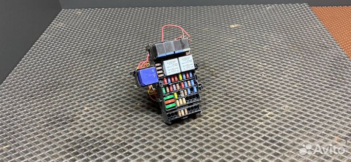 Блок Предохранителей подкапотный SMART Forfour 2