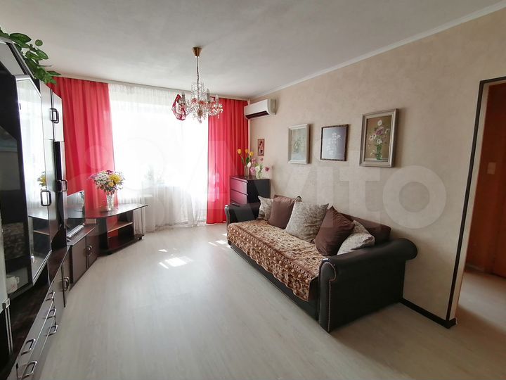 1-к. квартира, 40 м², 4/9 эт.