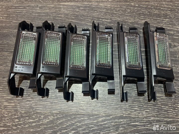 LED подсветка ног заднего ряда VAG