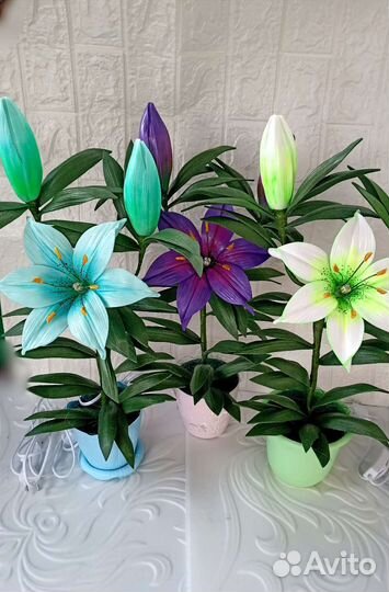 Светильники лилии, подарок