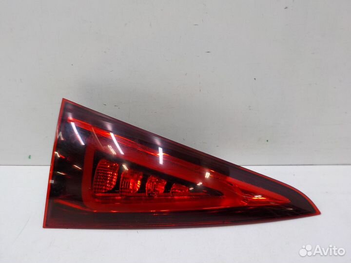 Фонарь задний левый внутренний Mercedes-Benz V167