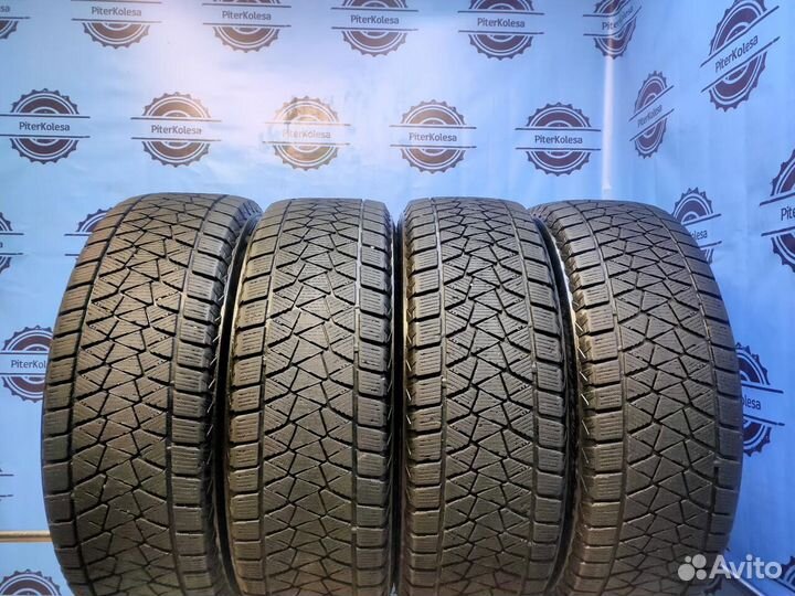 Bridgestone Blizzak DM-V2 225/65 R17 123R