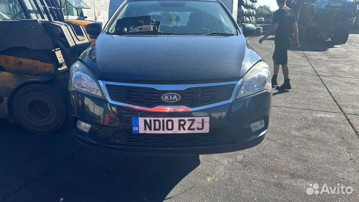 Ноускат в сборе бампер передний Kia Ceed хетчбек