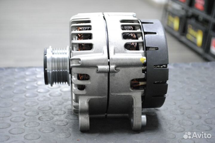 Генератор Audi A6, A7, A4, A5, Q7 3.0 TDI 180А