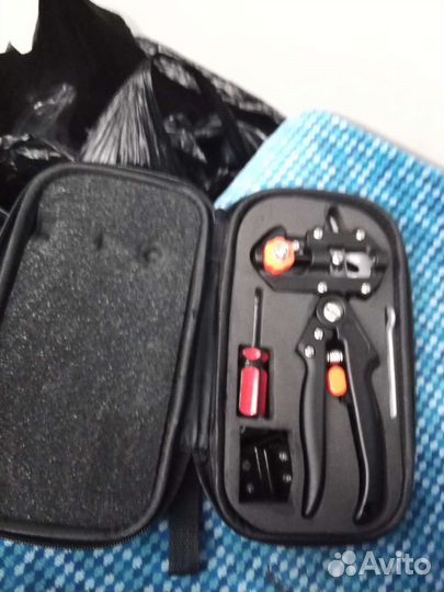 Секатор для растений прививочный