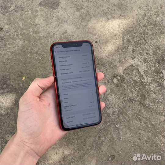 iPhone Xr, 64 ГБ