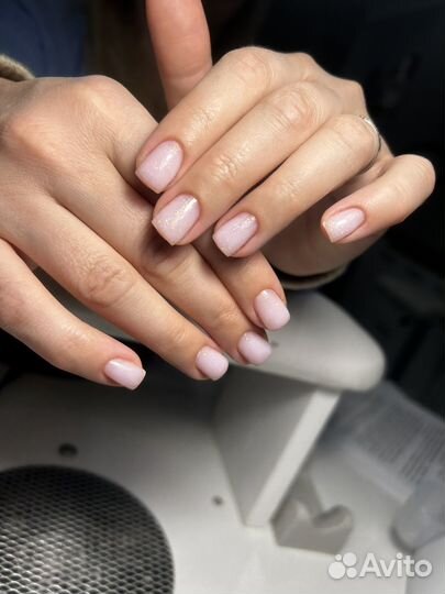 Мастер маникюра и педикюра, брови