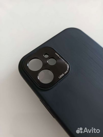 Чехол на iPhone 12