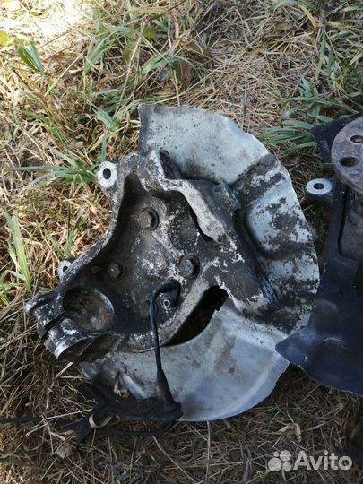 Поворотный кулак передний BMW Бмв 5 E60