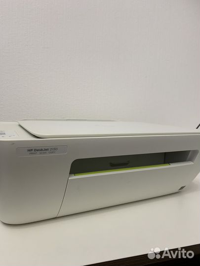 Принтер HP Deskjet 2130 струйный
