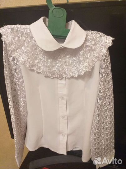 Блузка белая