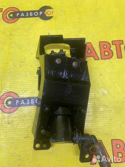 Форсунка омывателя Mazda Mazda3 BK Z6 2003