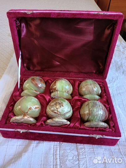 Бокалы из камня оникс