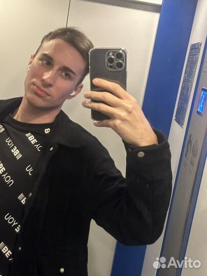 Официант-бармен