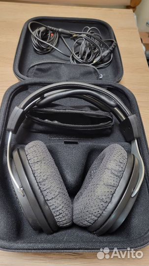 Премиальные наушники Shure SRH1540
