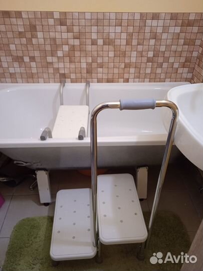 Лесенка для ванной