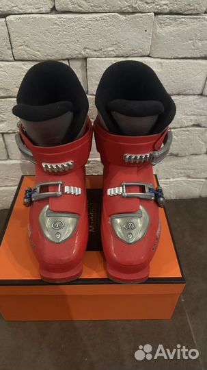 Горнолыжные ботинки детские