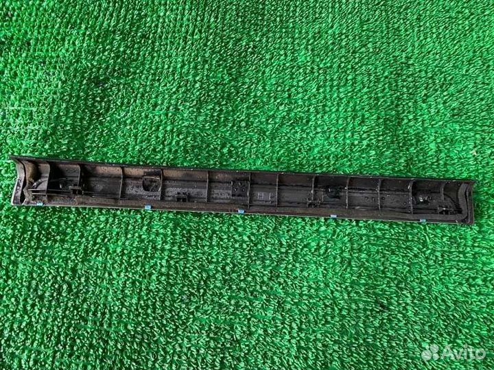 Накладка на порог салона лев. перед. Infiniti Fx35