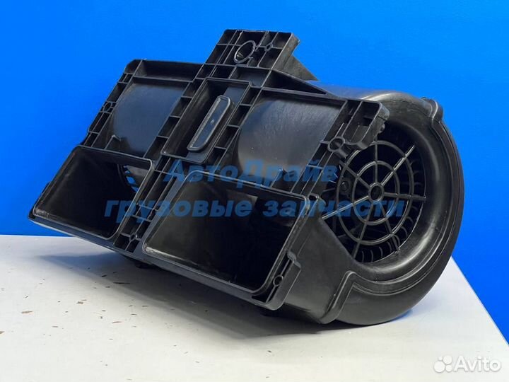 Мотор печки для Скания 4 и 5 серии с крыльчаткой
