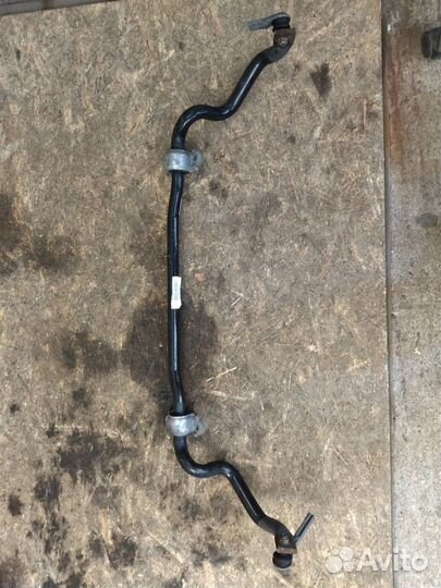 Стабилизатор передний Mercedes-Benz CLS 63 AMG