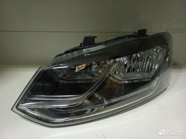 Фара левая Фольксваген Поло 15-20