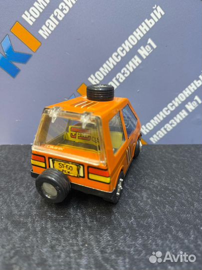 Модель автомобиля антикварная Томик