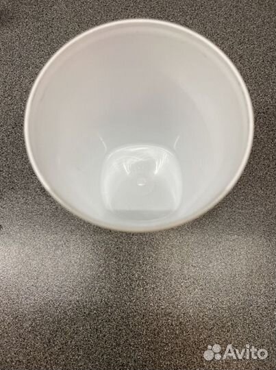 Пластиковые стаканчики