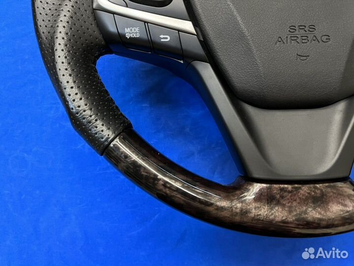 Анатомический руль с косточкой Toyota Camry 55