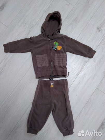 Флисовый костюм для мальчика размер 68 примерно