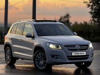 Volkswagen Tiguan 2.0 AT, 2009, 218 000 км, с пробегом, цена 1 265 000 руб.