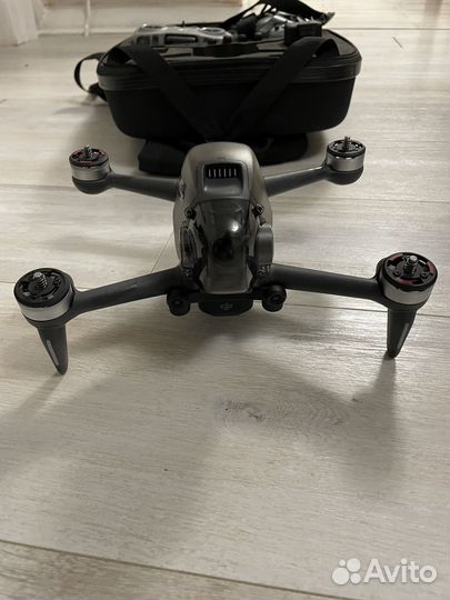 Квадрокоптер DJI FPV Combo