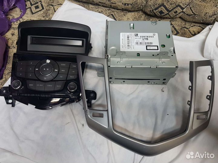 Магнитола Chevrolet Cruze