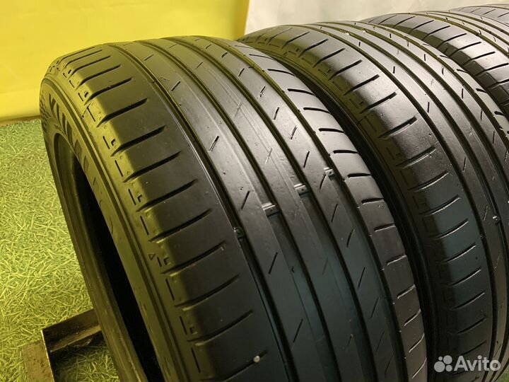 Kumho Ecsta PS71 215/55 R17