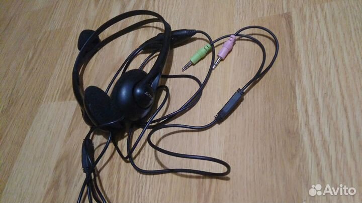 Гарнитура наушники с микрофоном