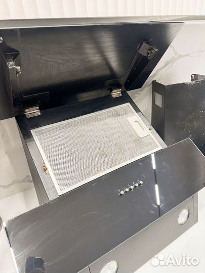 Вытяжка krona hilda 600