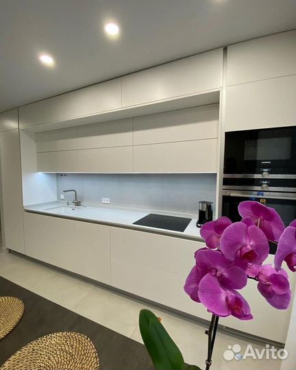 Кухня прямая новая пластик AGT