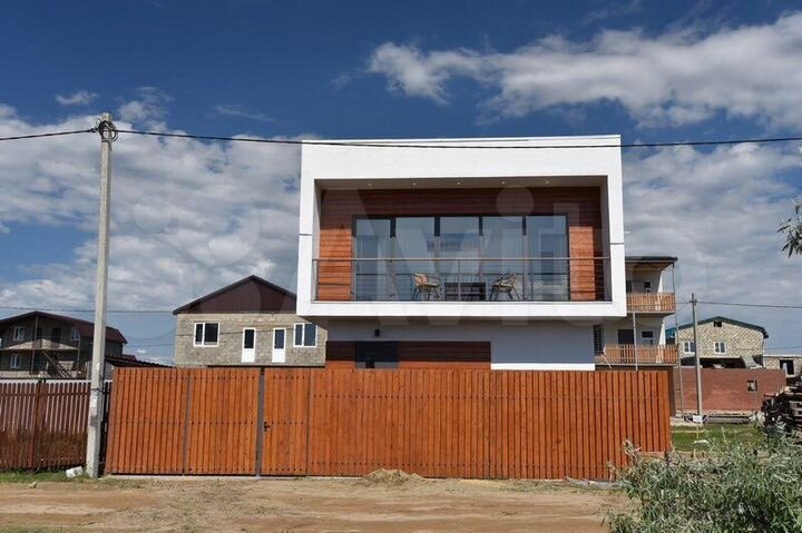 Дом 64 м² на участке 1,1 сот.