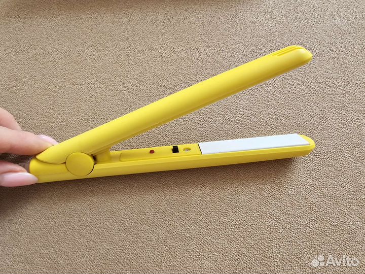 Выпрямитель для волос