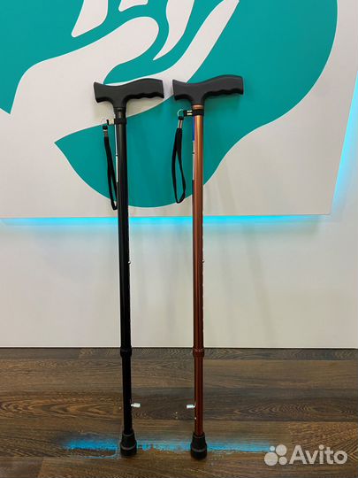 Трость опорная с устройством против скольжения