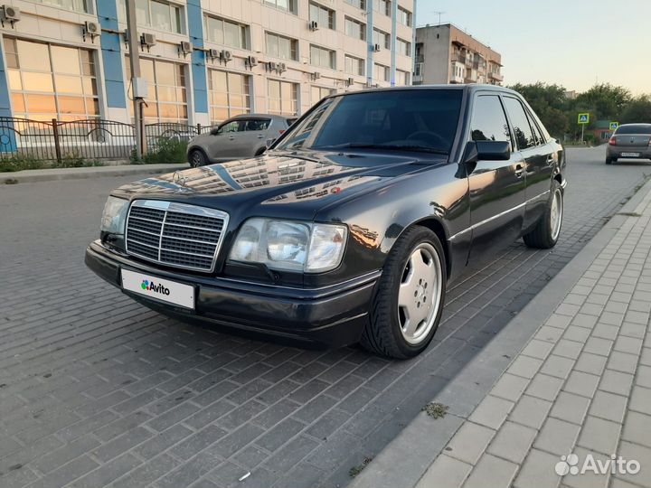 Mercedes-Benz E-класс 3.2 AT, 1993, 454 000 км