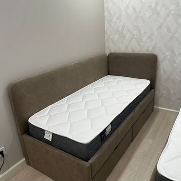 Кровать односпальная 120×200