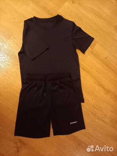 Шорты и футболка Demix