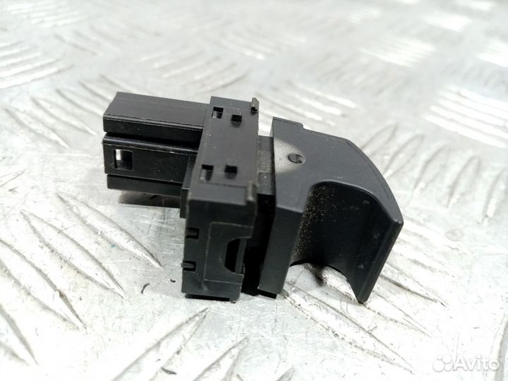 Б/У Кнопка стеклоподьемника VW#021