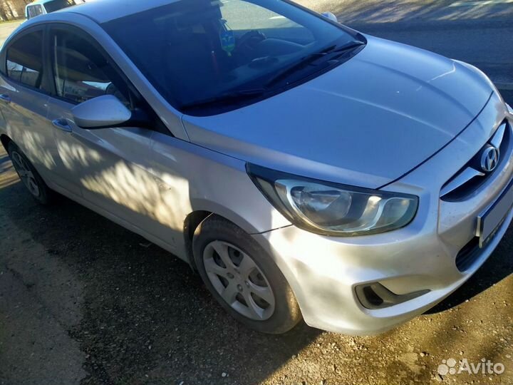 Hyundai Solaris 1.4 МТ, 2011, 499 000 км