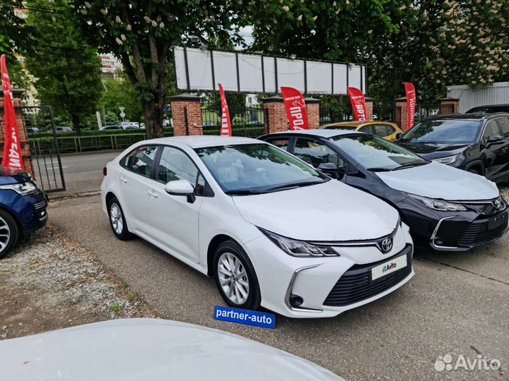 Toyota Corolla 2.0 CVT, 2022, 39 км