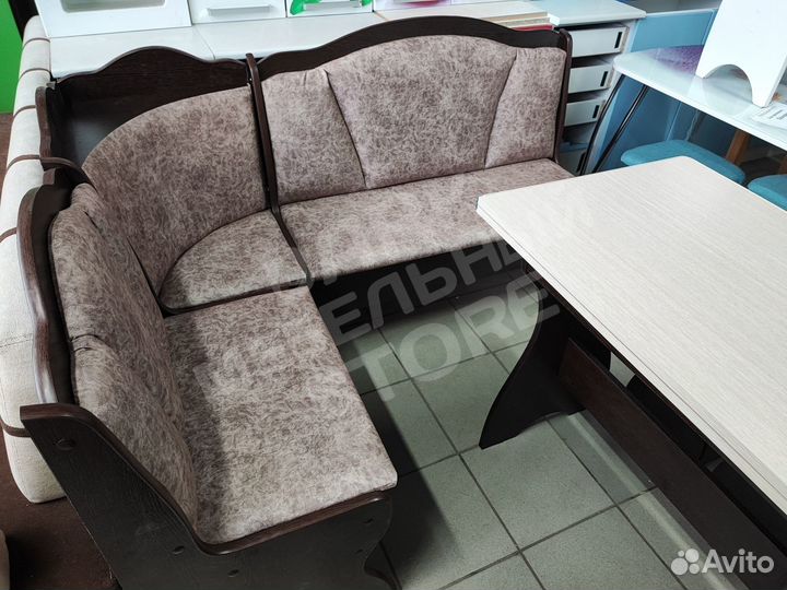 Уголок кухонный