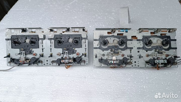 Двухкассетный лентопротяжный реверсный механизм