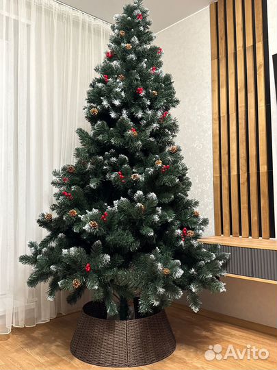 Ель искуственная новая 250 см